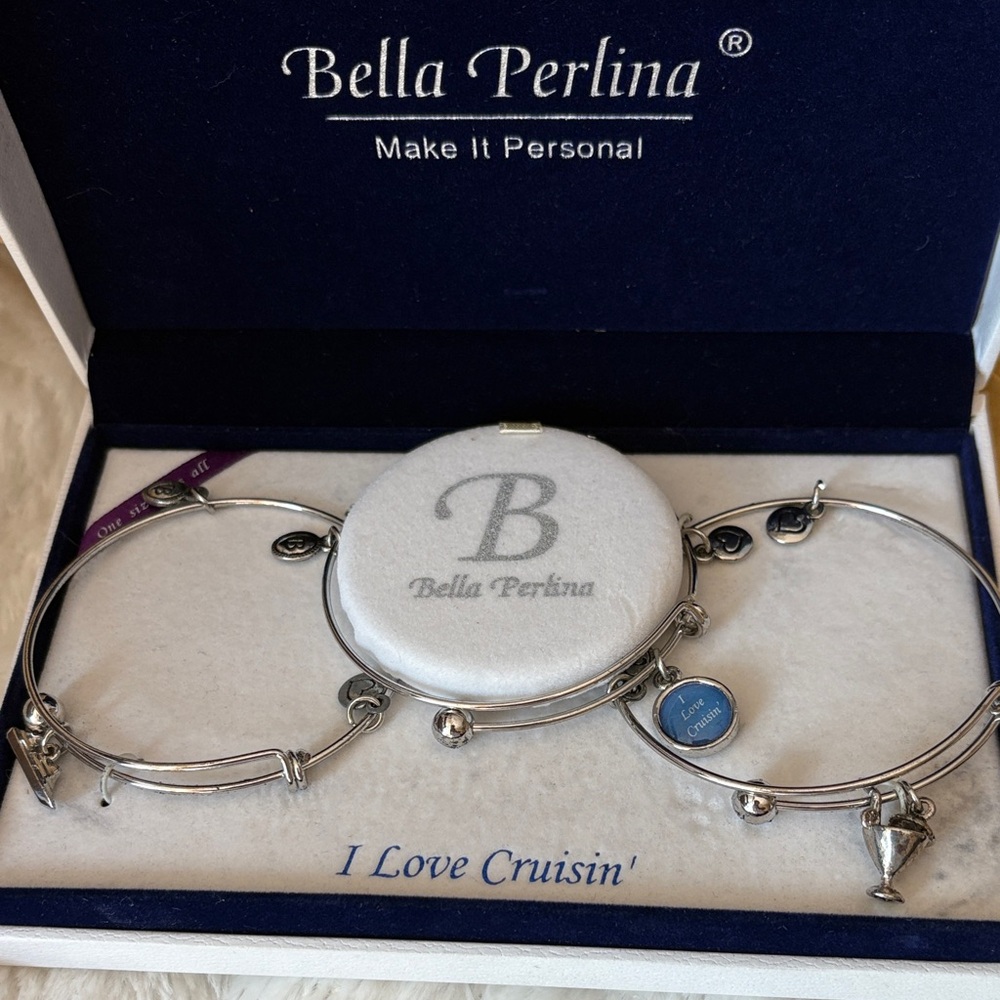 Bella Perlina Set of 3 Bangle Bracelets theme I Love Cruisin’